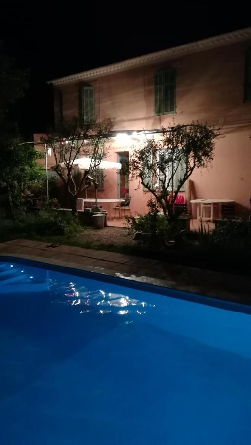 Lolifan En Provence Bed & Breakfast Brignoles Dış mekan fotoğraf